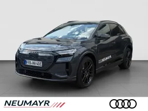 Audi Q4 SUV e-tron quattro 220 kW FACELIFT; Tech Pro