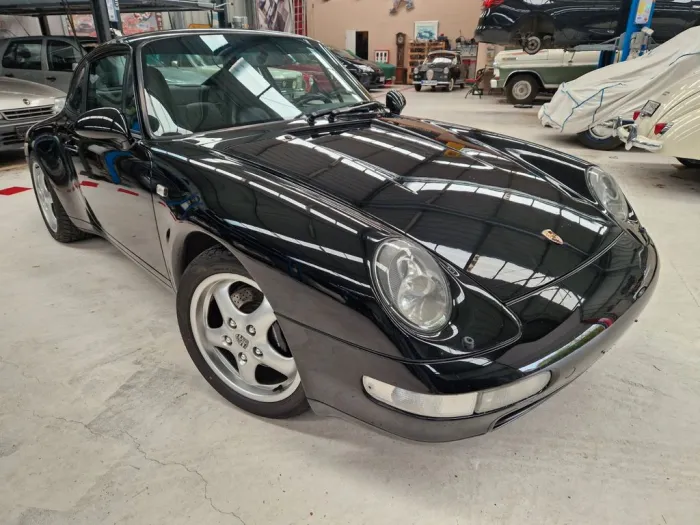 Porsche 993 Carrera Coupé DT FZG Ohne Schiebed.mit Klima