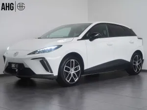 MG4 Luxury 150KW/64KWH/WÄRMEPUMPE/V2L