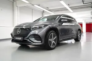 Mercedes-Benz EQS 450+ SUV ! 7 SITZE / 7 SEATS ! AMG ADVANDED.