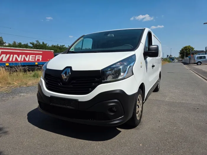 Renault Trafic 1.6 dCi 120 PS 1. Hand TÜV Neu Sortimo