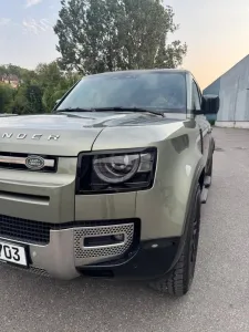 Land Rover Defender 110 D200 S, 5-türig (Diesel)