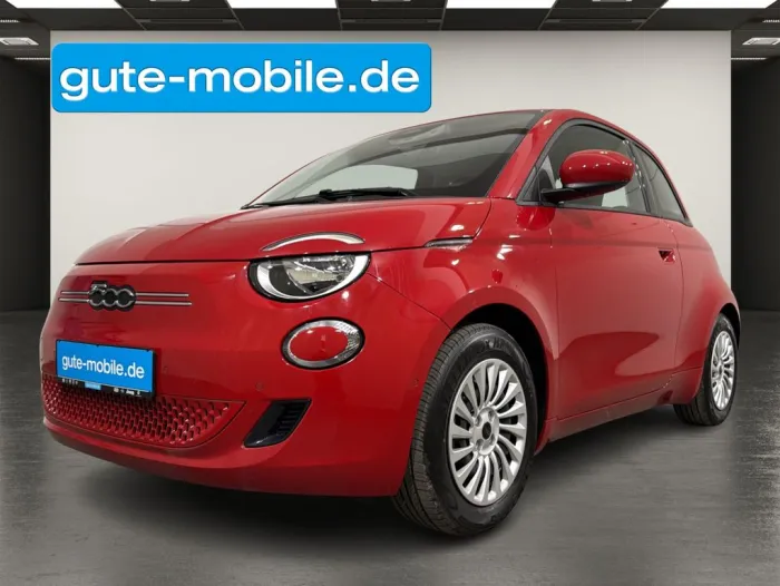 Fiat 500e 42kWh Berlina -KAMERA -PDC -NAVI -TOTWINKEL