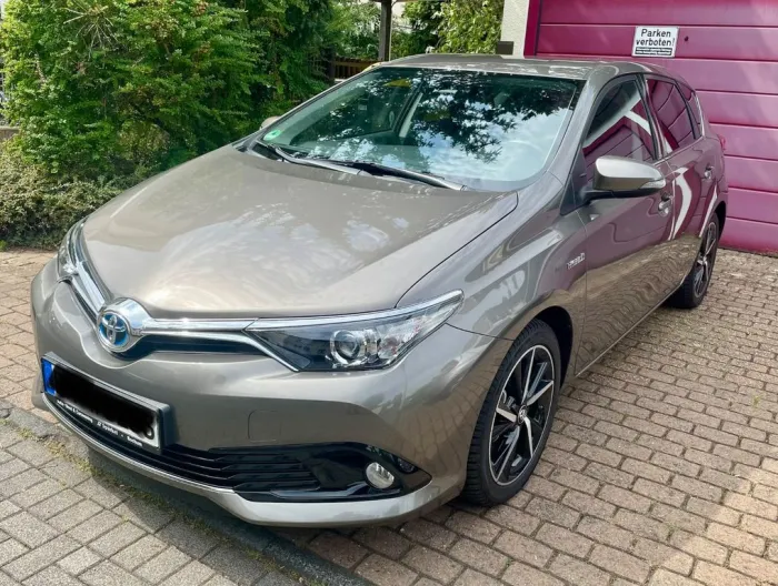 Toyota Auris Hybrid Edition-S+ 1,8-l-VVT-i Edition-S+
