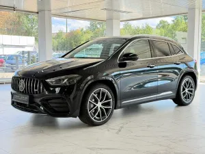 Mercedes-Benz GLA 35 AMG WIDE*CARBON*DISTRONIC PRO*LED*DESIGNO