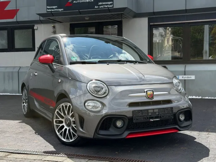 Abarth 595C *CarPlay * PDC *Navi *Cabrio