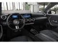 Mercedes-Benz A 220 4M AMG Pano AHK Multibeam Kam Distro Night