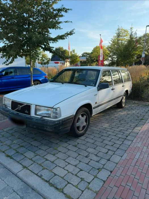 Volvo Unverwüstlicher Schwede: Volvo 740GL - TÜV...
