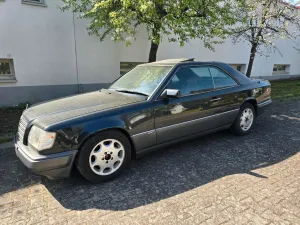 Mercedes-Benz Mercedes Benz 220 Coupe