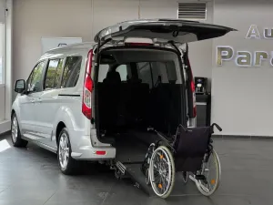 Ford Grand Tourneo Titanium Rollstuhlgerecht-Rampe