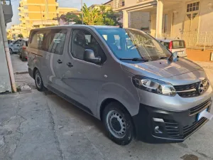 Opel Vivaro Life 1.5 Diesel 120CV S&S 9 posti 20