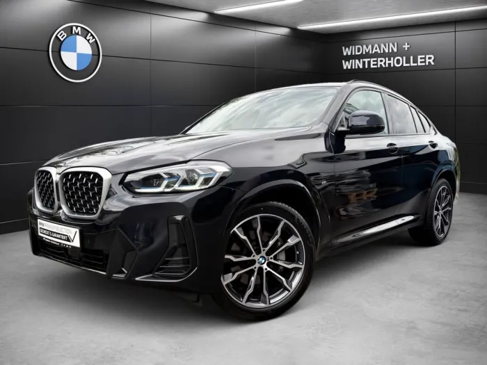BMW X4 xDrive30i M Sport HUD Pano ACC DA 20´´ AHK