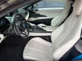 BMW i8 - -