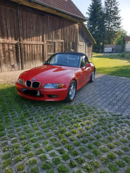 BMW Z3 Hellrot