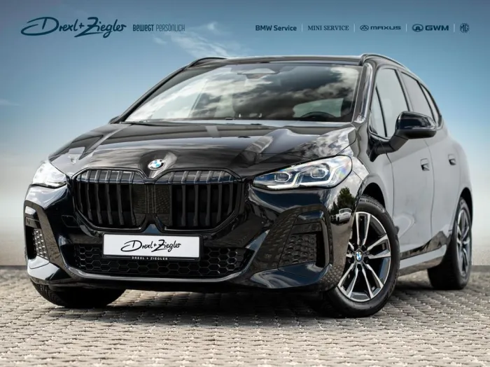 BMW 220i Active Tourer M-Sport AHK PANO H&K eSitze