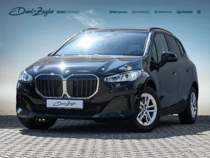 BMW 220i Active Tourer AHK PANO SpSitze RFK ShadowL
