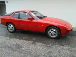 Porsche 924