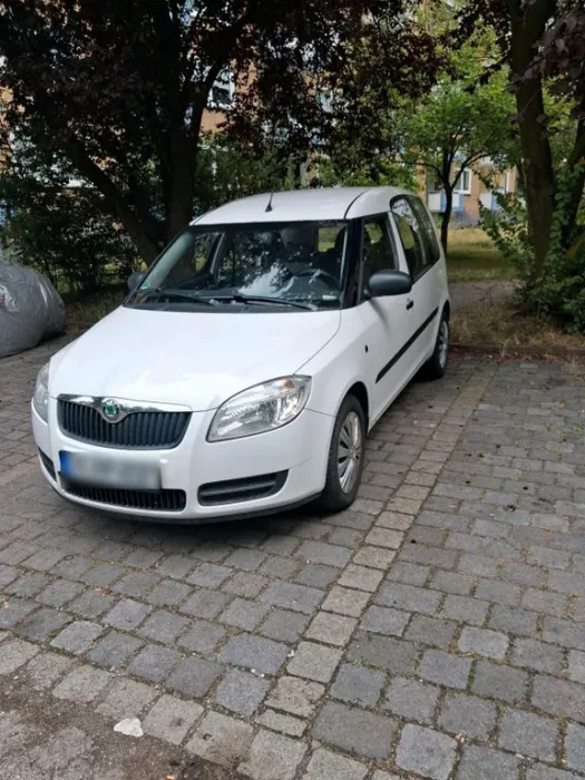 Skoda Roomster 1,4 Benziner  noch ein Jahr...