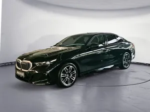 BMW 540d xDrive Limousine M Sportpaket AHK Bowers & 