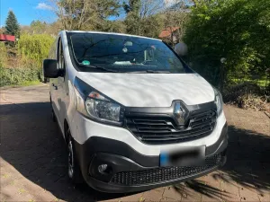 Renault Trafic 1.6 dci / 121PS/ Ahk/ Klima...