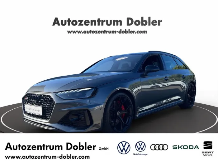 Audi RS4 Avant 331kW B+O Leder Glasdach Competion LED