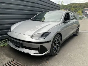 Hyundai Ioniq 6 Uniq Leder Pano Memory BOSE 360Cam AHK