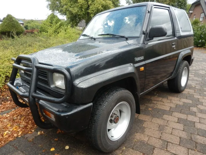 Daihatsu Feroza/Sportrak Hard Top + Soft Top Allrad