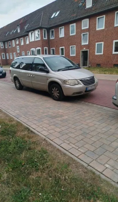 Chrysler Voyager Tüv fällig