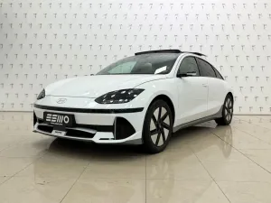 Hyundai IONIQ 6 77,4kWh 325ps 4WD Uniq 360°K/GSD/DIGI