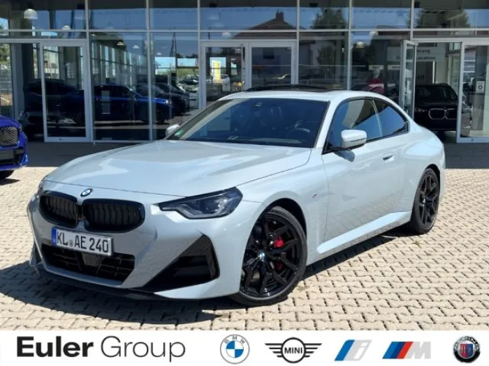 BMW 220 i Sportpaket AHK-abnehmbar AHK Navi Digitale