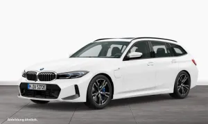 BMW 330e Touring