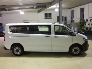 Volkswagen New Transporter Kombi TDI 2.0 SCR LR 9Si AHK GRA