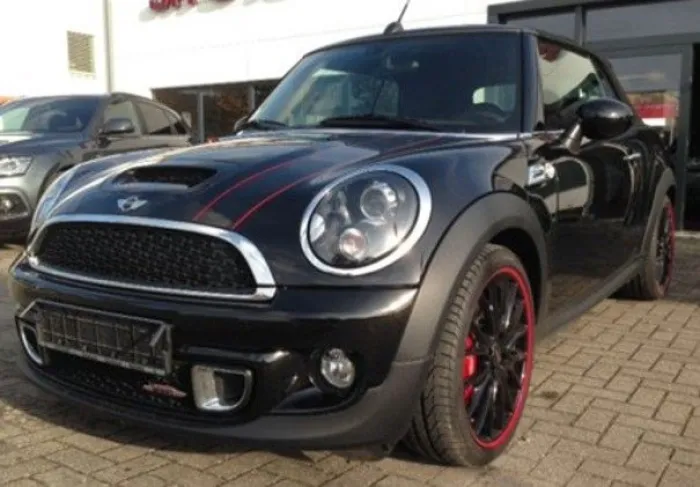 MINI John Cooper Works Cabrio