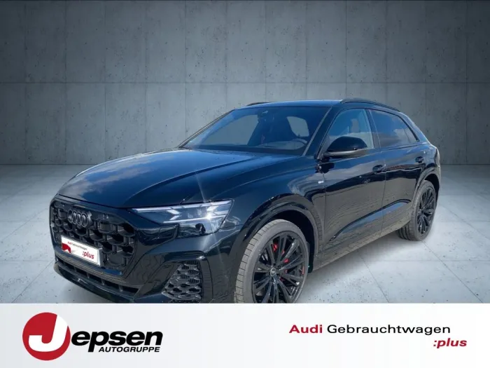 Audi Q8 SUV S line business TFSI e qu tiptr. Laser 23