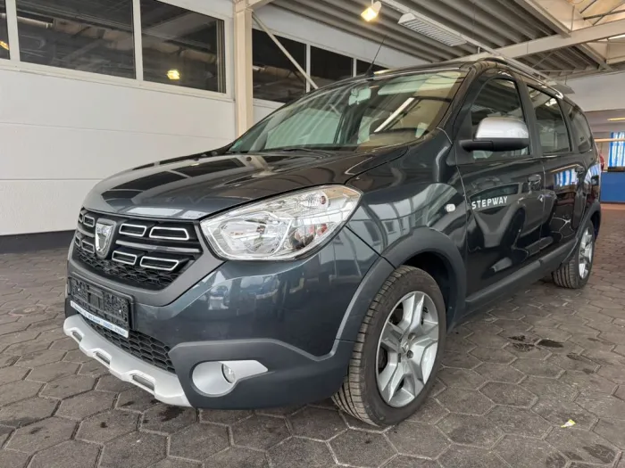 Dacia Lodgy Stepway Plus
