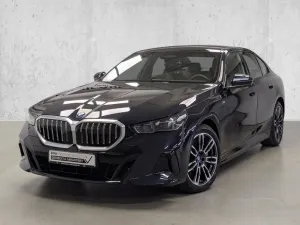 BMW 550e xDrive M Sport ACC AHK Pano HuD SHZ v+h 360