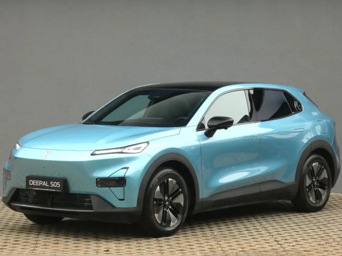Changan Deepal S05 1.5 PHEV FWD Max/Panoramadach/18