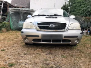 Kia Karnival