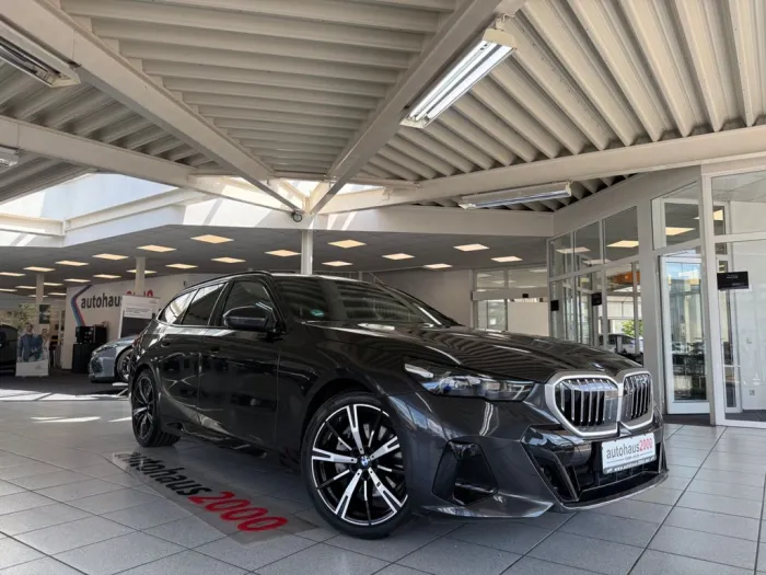 BMW 540d xDrive M Sportpaket AUT./LED/HUD/360°/AHK