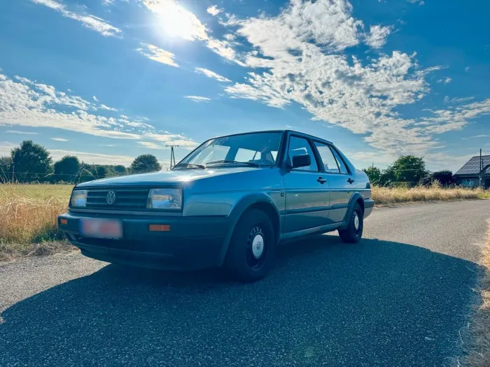 Volkswagen VW Jetta 1990 blau