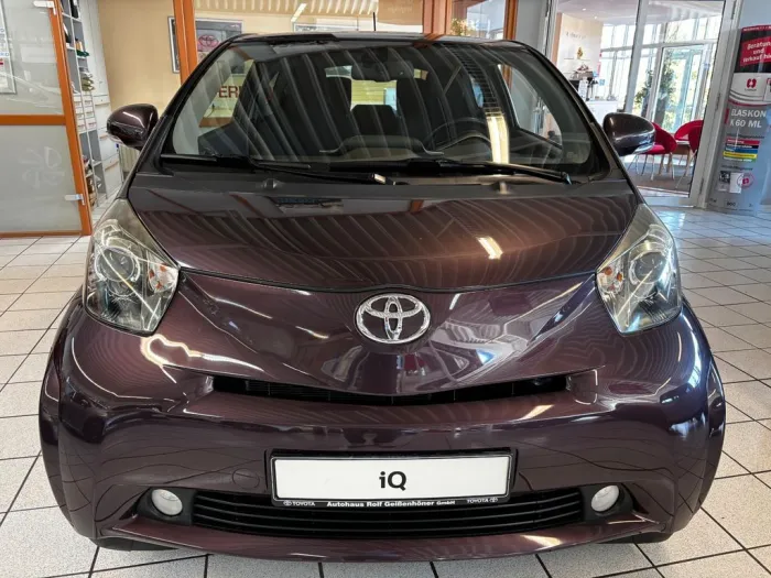 Toyota IQ iQ + wenig km, sehr gepflegt