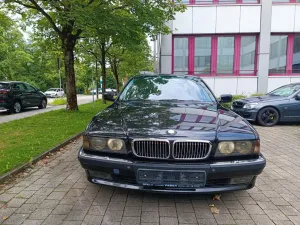 BMW 750iL Langversion * Vollausstattung * Business 