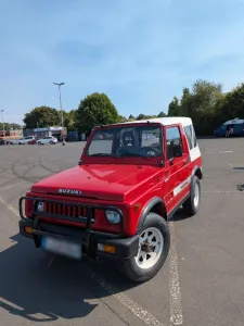 Suzuki SJ 410 