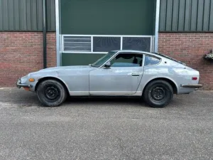Datsun 240Z Coupe 1973 FULL MATCHING NUMBERS MANUAL