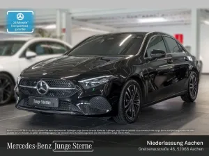 Mercedes-Benz A 220 4M Limousine Progressive Adv. DISTR/MBeam