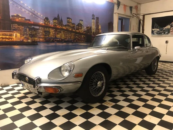 Jaguar E-Type S3 V12 Coupe