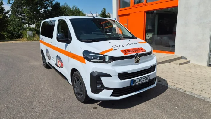 Citroën SpaceTourer Opel Zafira Plus M 9 Sitzer