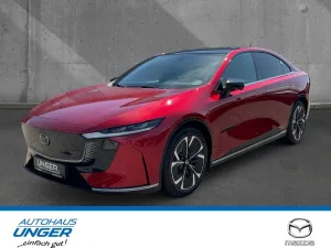 Mazda 6e Takumi Plus 360 Sony Glasdach Qi Touchscreen