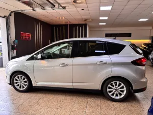 Ford C-Max Titanium