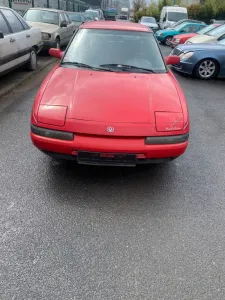 Mazda 323 F Schlafaugen